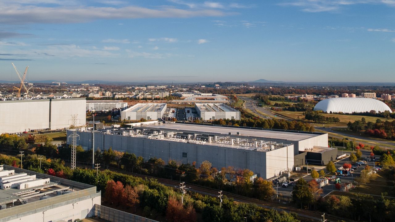 Dowagiac data center lawsuit targets 24/7 noise from AI pivot