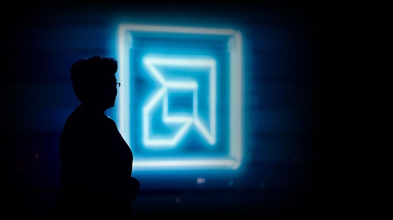 AMD $4.75 billion debt offering leaves spending plans unspecified