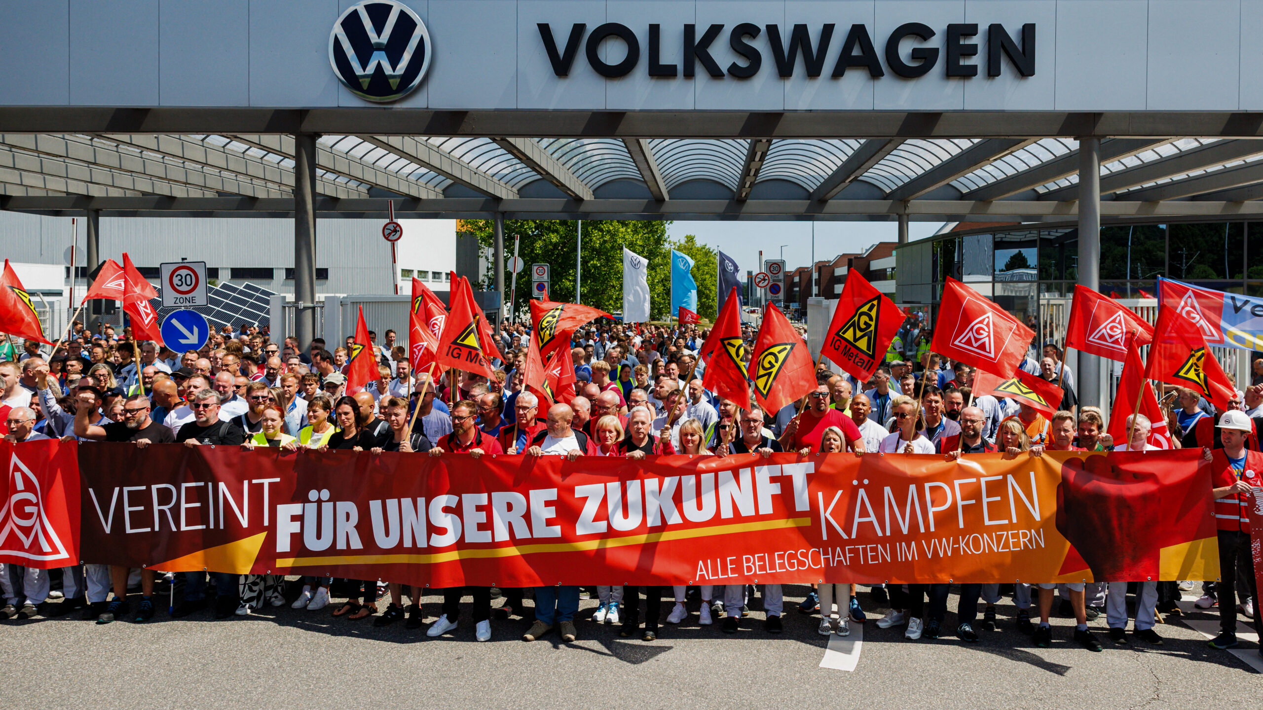 Volkswagen board rejects streamlining plan after union resistance
