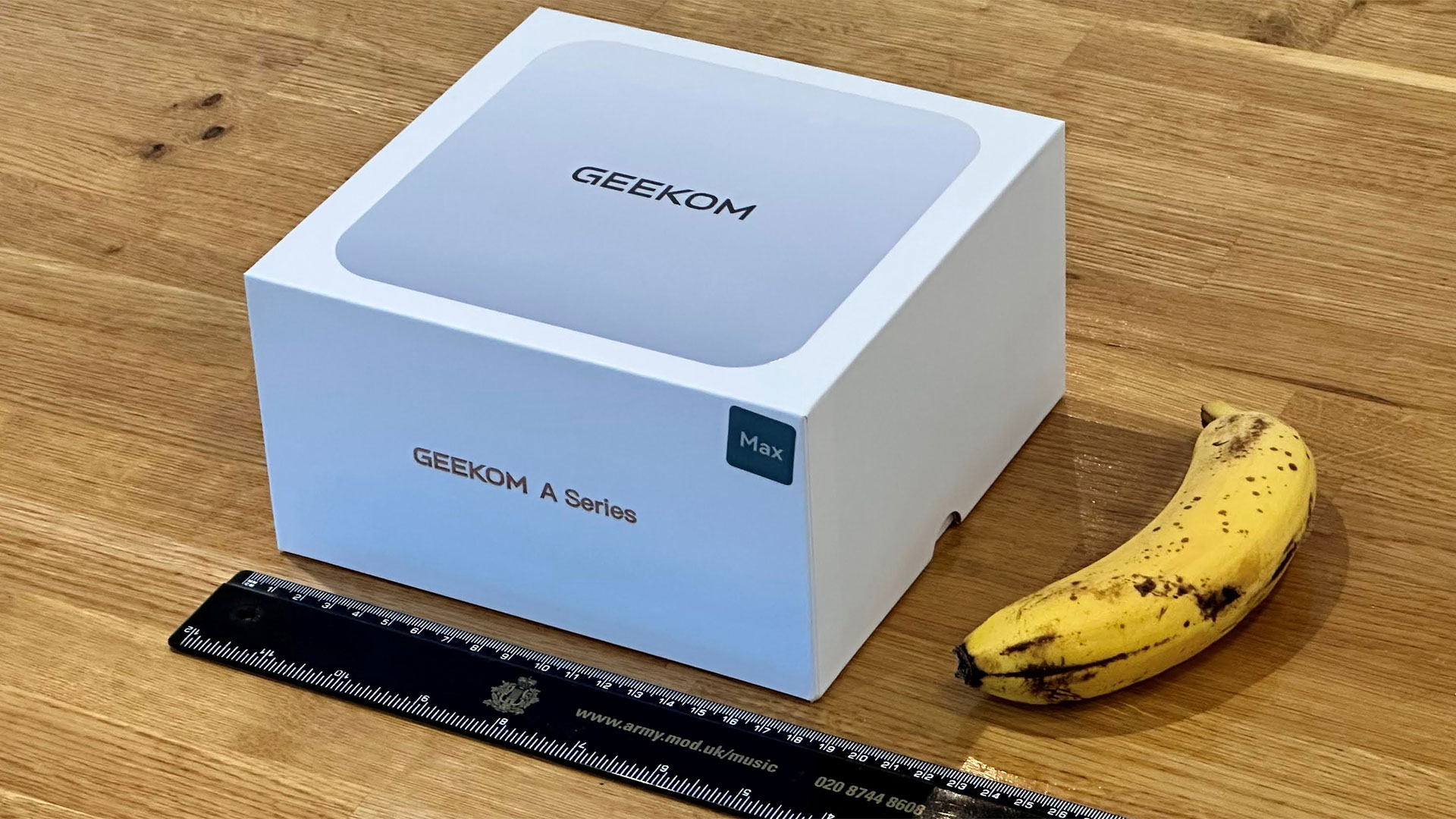 Geekom A9 Max 2026 review finds fast CPU, hobbled Radeon graphics