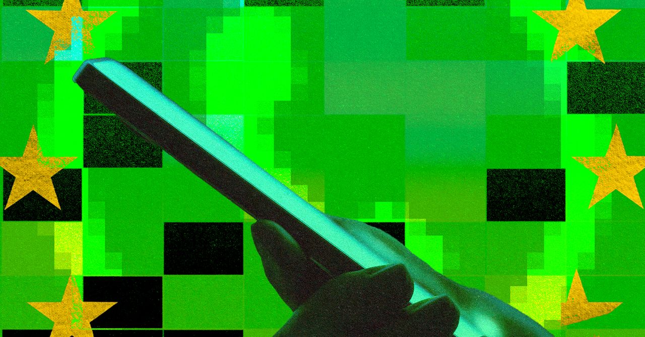 EU lawmakers extend voluntary message scanning despite more no votes
