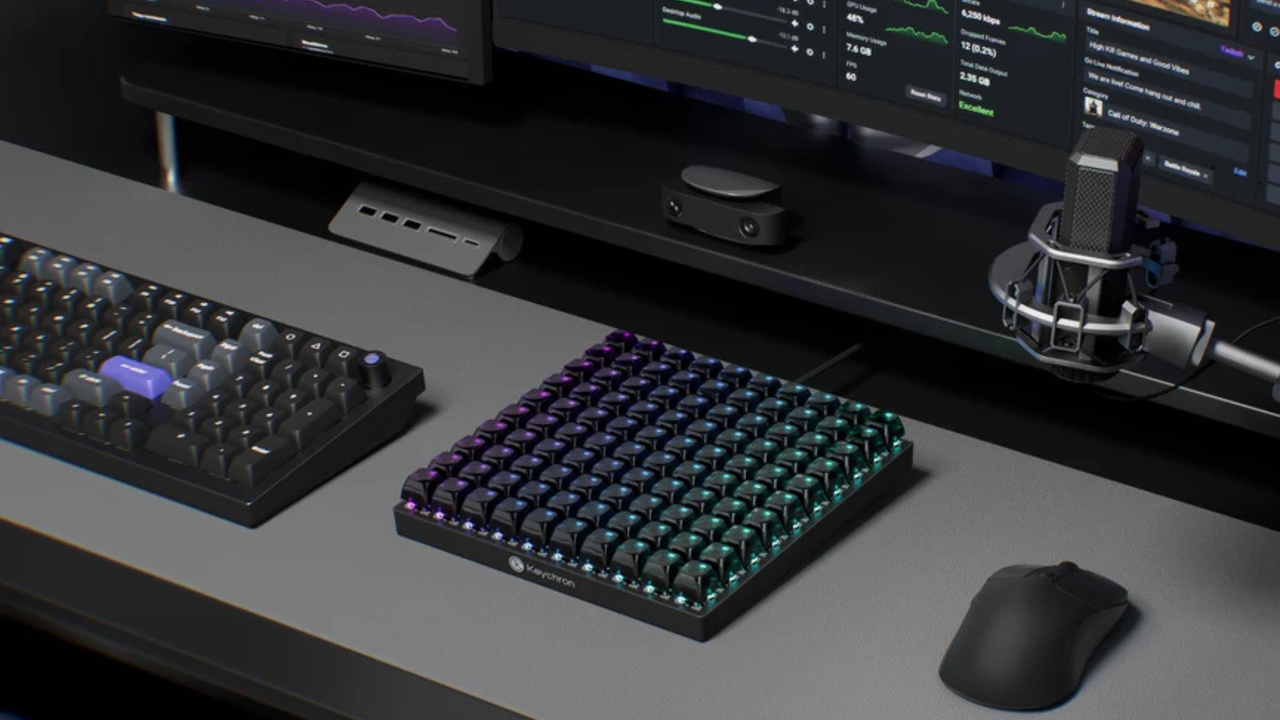 Keychron C100 8K macro pad arrives with 100 blank keys for $64.99