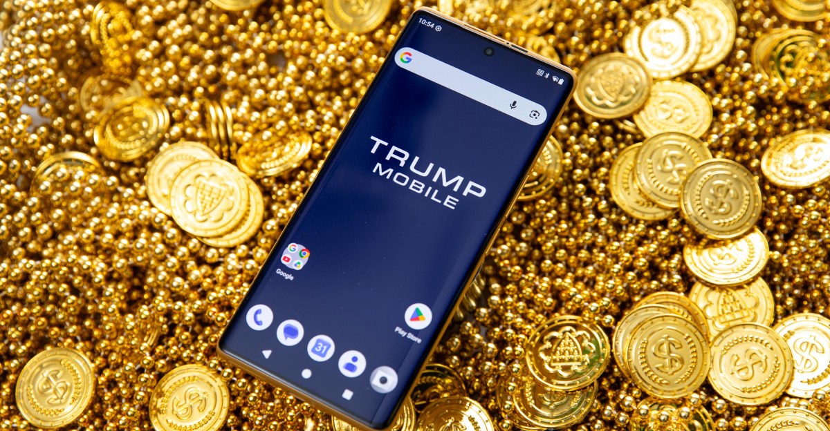 Trump Mobile’s $499 T1 gets a harsh first full review