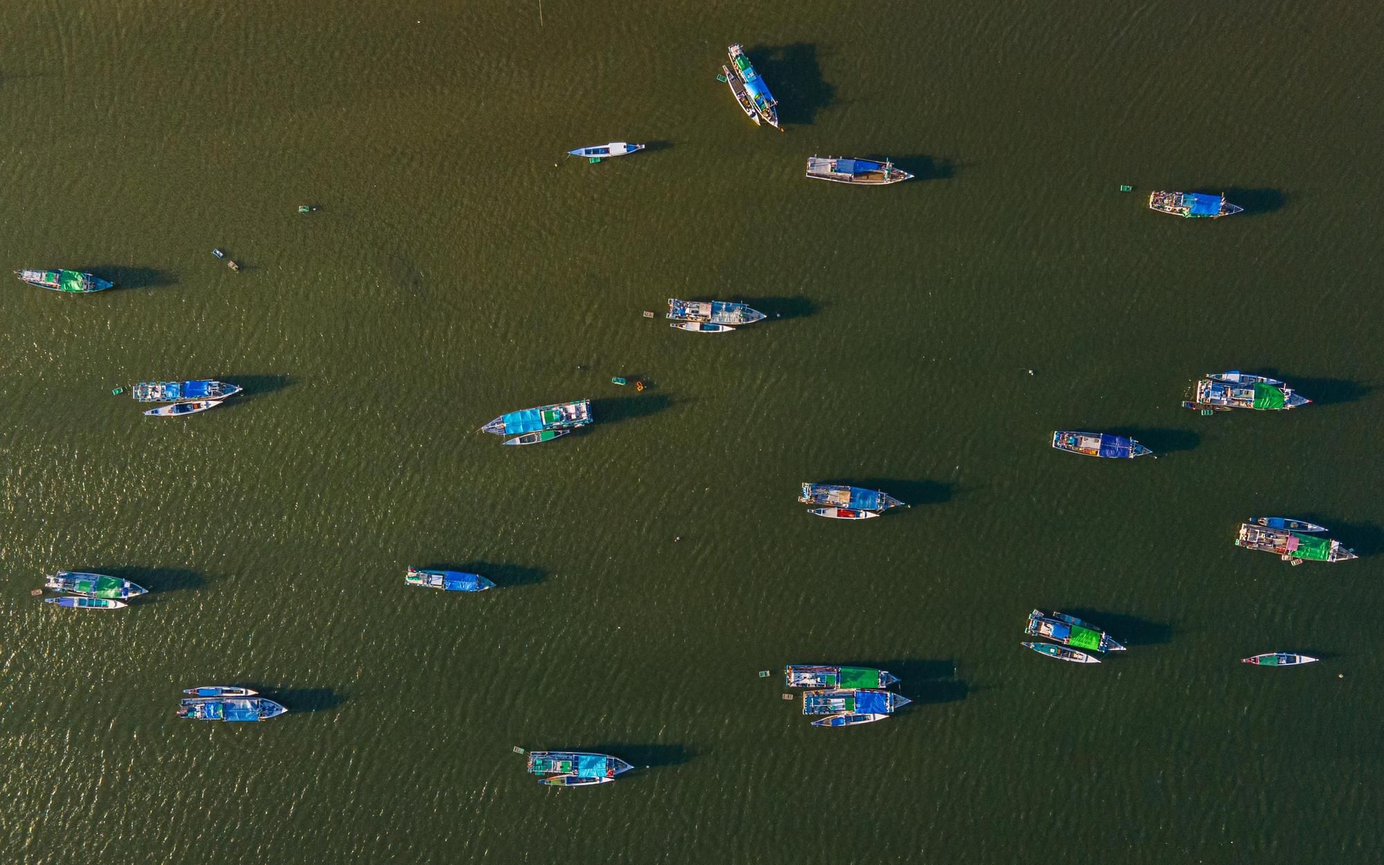 Indonesia pushes fishery enforcement from patrol boats to data feeds