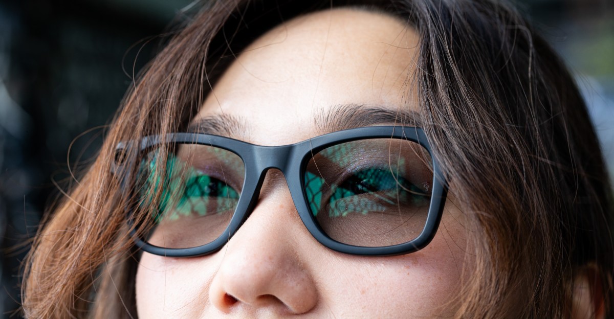 Meta reportedly prototypes smart glasses that keep listening