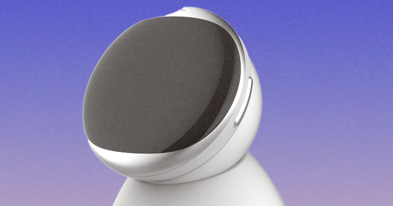Lingverse pitches Jibo’s afterlife as an AI wearable camera