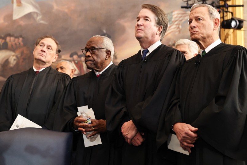 Supreme Court upholds birthright citizenship as three conservatives dissent