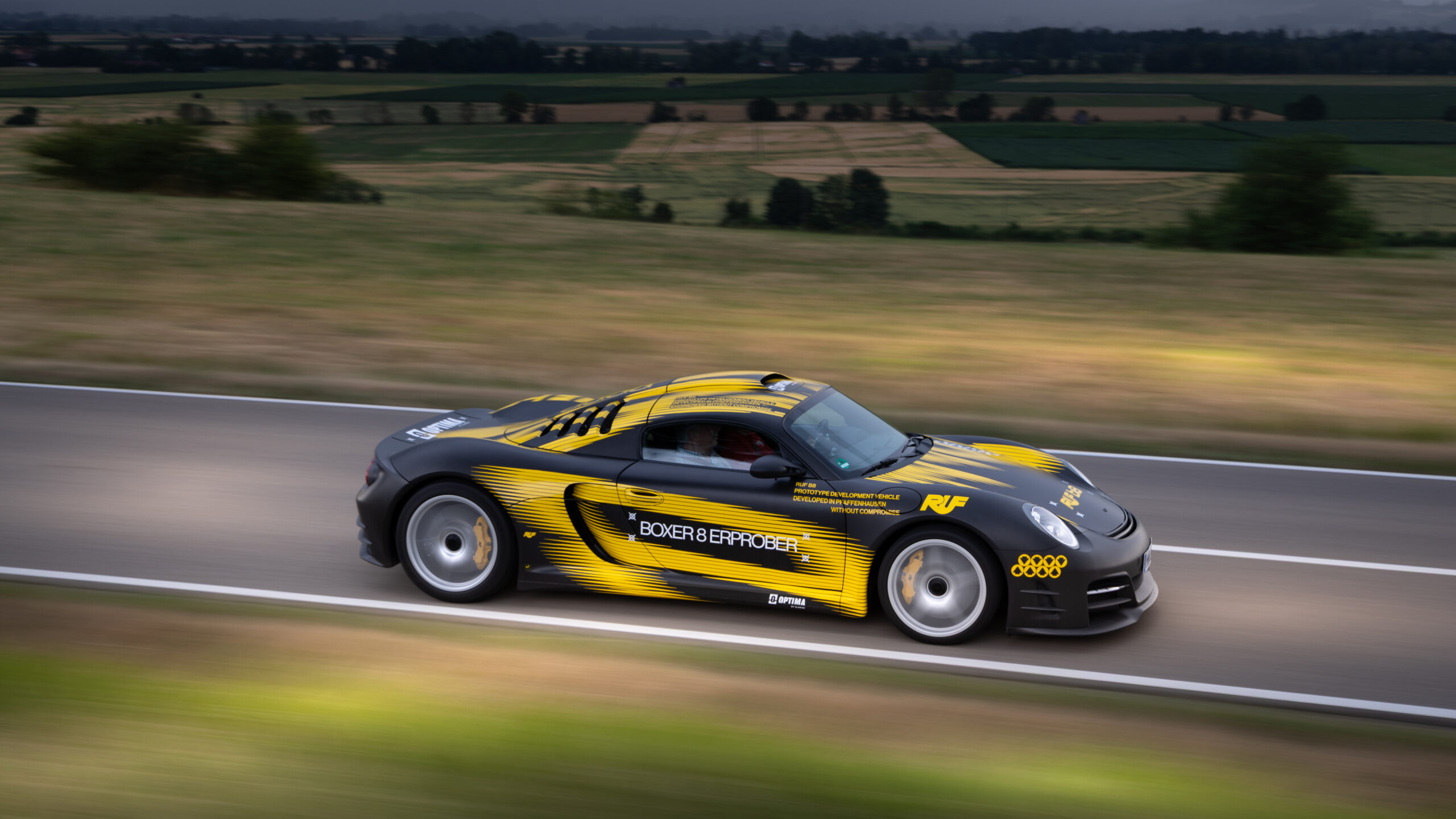 Ruf fires up a 1,000-hp flat-eight at Goodwood
