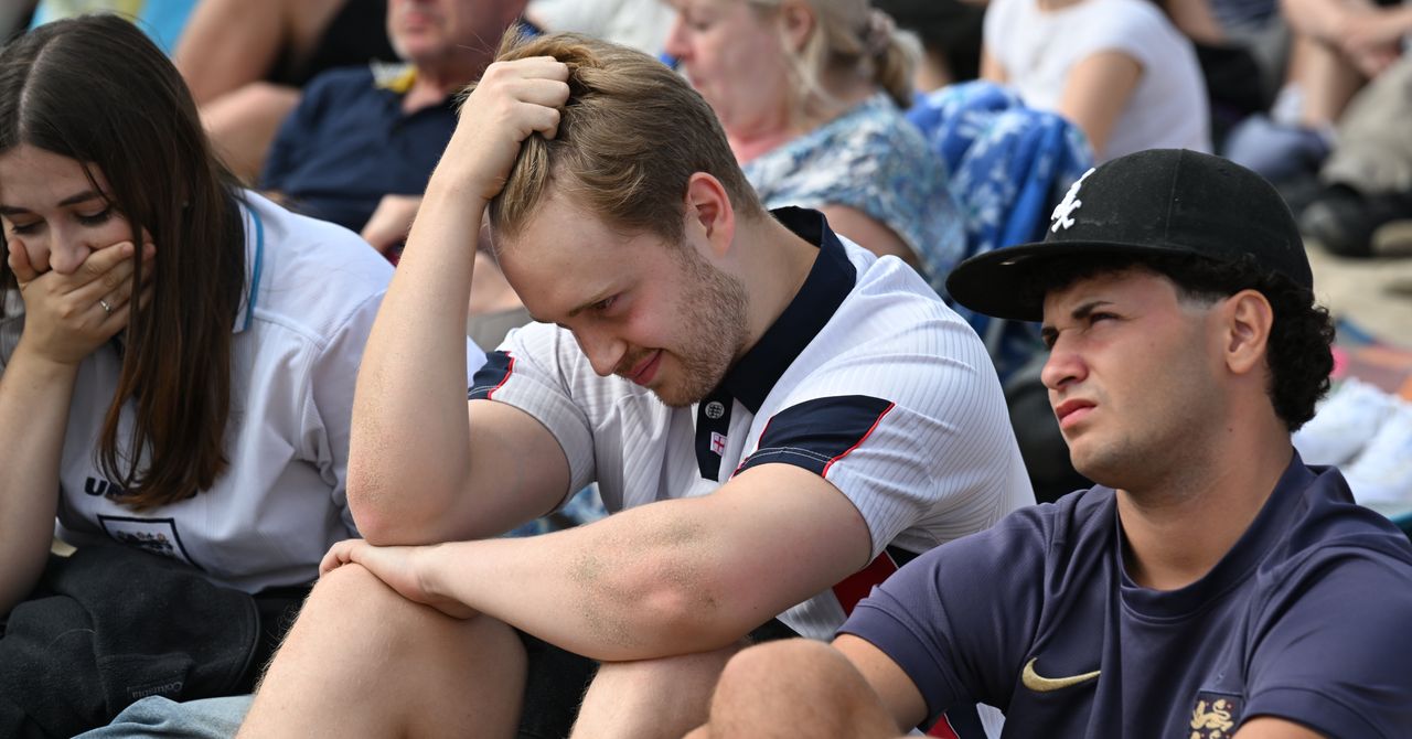 Soccer finals make fans’ hearts work harder, smartwatch study finds