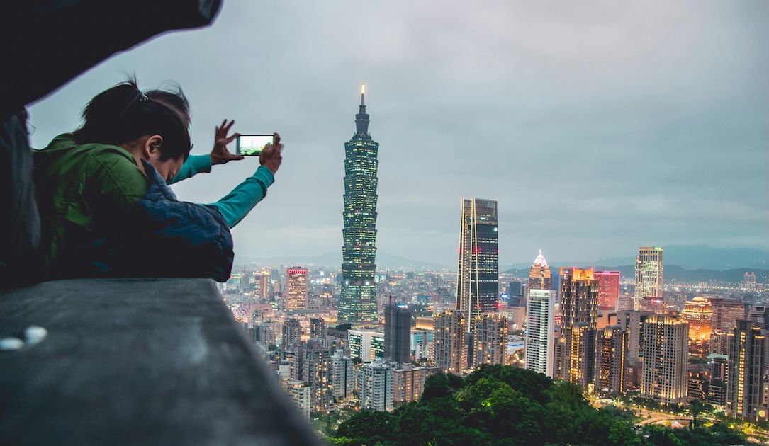 Taiwan will throttle mobile data in civil defense drills